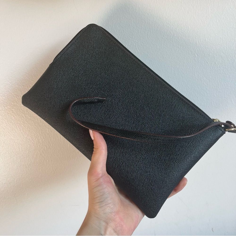 COACH Black Leather Signature Pouch Pouchette Wristlet wallet cardholder - Picture 8 of 9